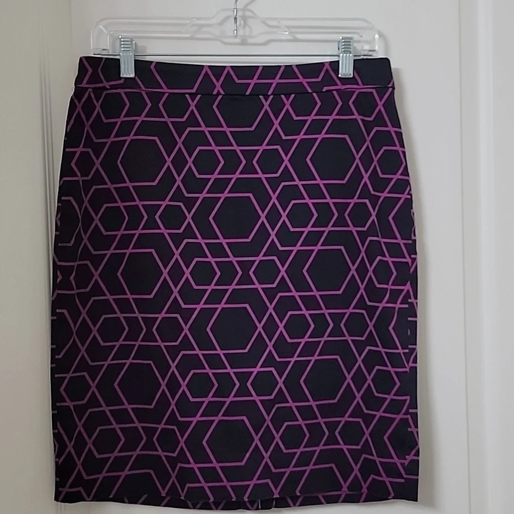 J. Crew Size 10 The Pencil Skirt, Navy Blue with Purple Geometric Pattern, NWOT